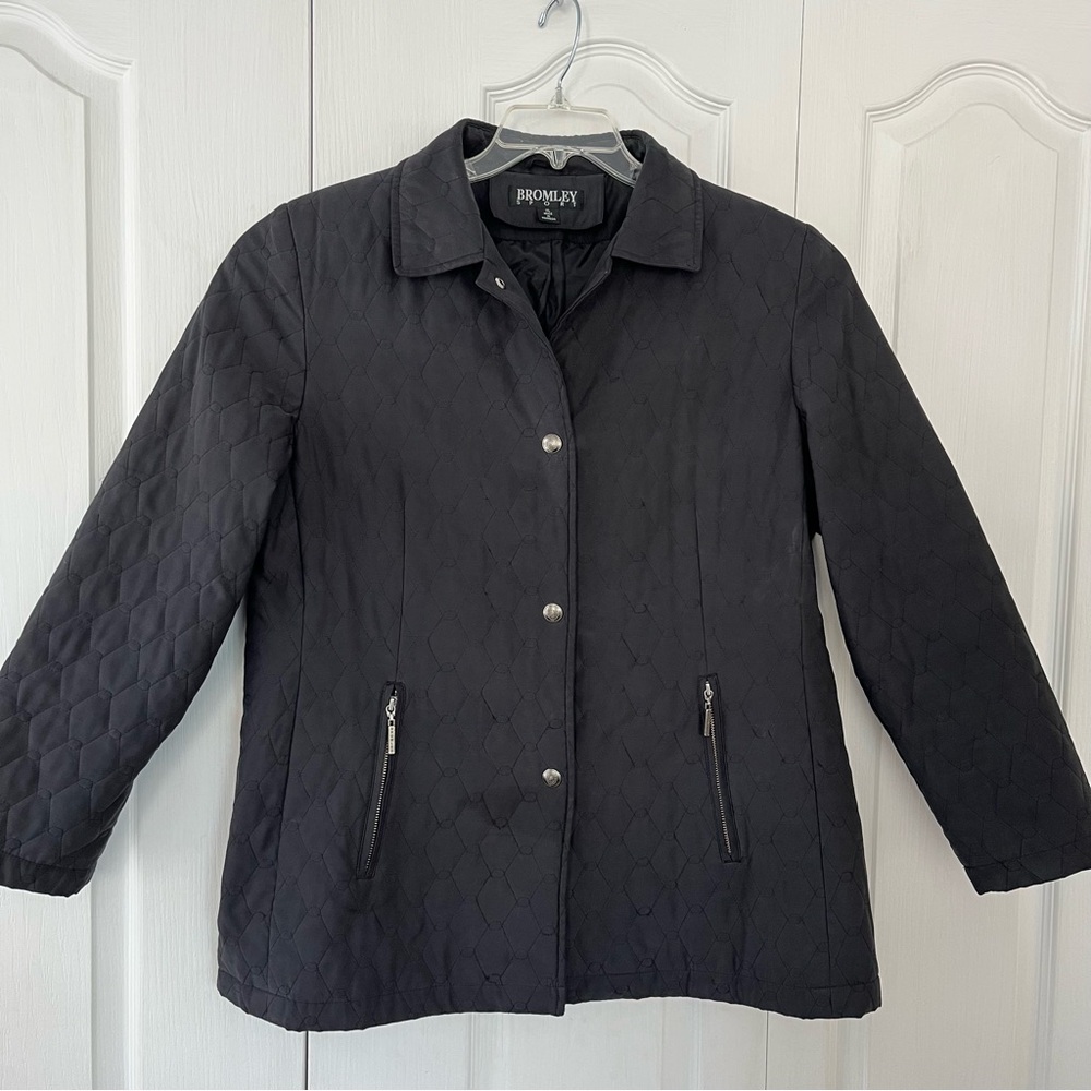 Bromley Sport Jacket Womens XL Black Quilted Snap Up Zip Pockets Thermolite